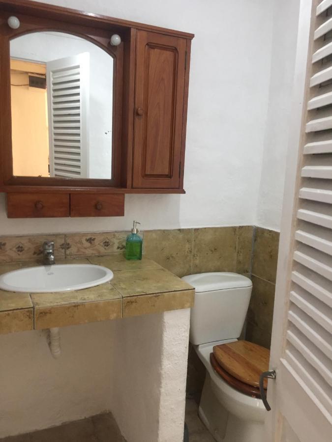Хостел Casa Calma Колонія-дель-Сакраменто Екстер'єр фото